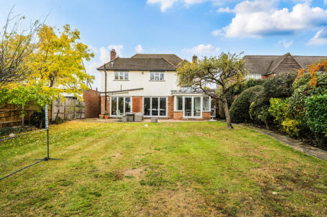 1370917-4-68f755b...