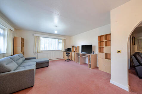 1372271-2-68fb557...