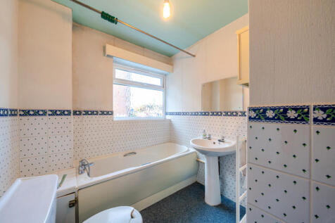 1372271-12-68fb56...