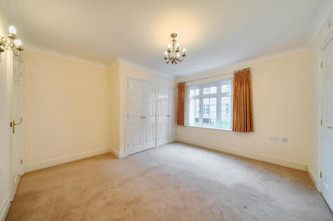 1373023-19-69034d...