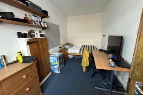 Bedroom.jpg