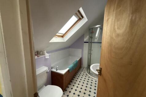 Attic Bathroom.jpg