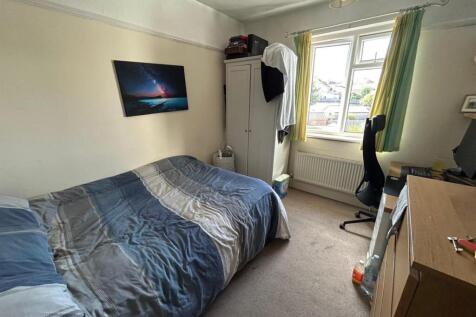 Bedroom 7.jpg