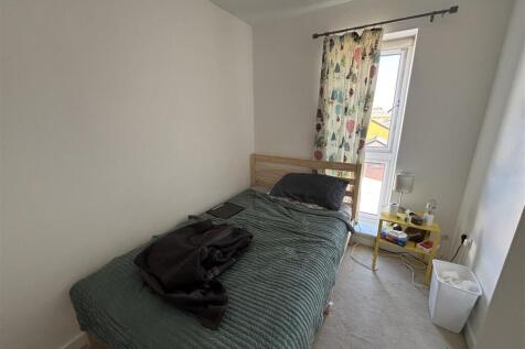 Bedroom.jpg