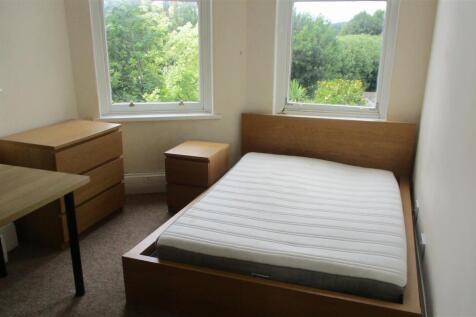 Bedroomm.jpg