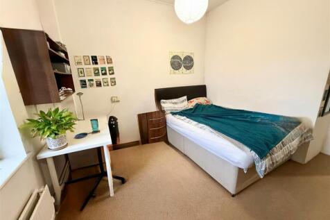Room 3 flat 3.jpg