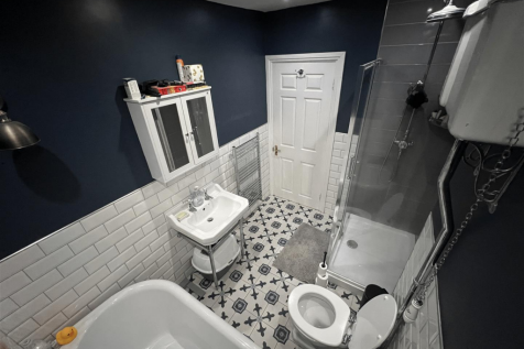 toliet_1.png