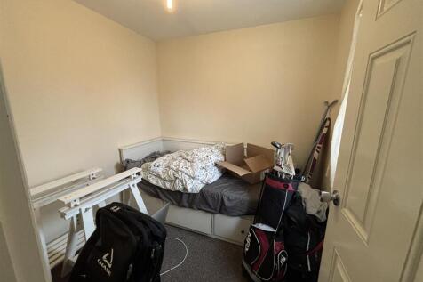 bedroom.jpg
