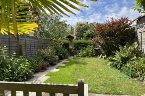 IMG_6561 garden.jpeg