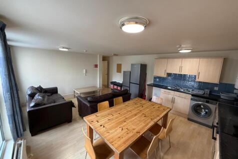 PHOTO 1 OPEN PLAN KITCHEN LIVING ROOM.jpg