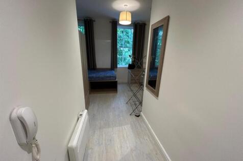 entrance hall.jpg