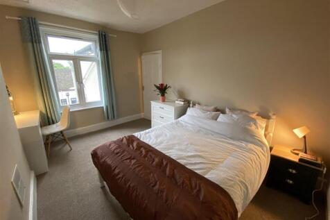 11_Bed3_0898.JPG
