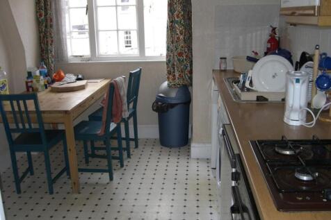 kitchen 3.jpg