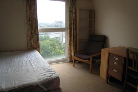 bedroom 30 Irving.JPG