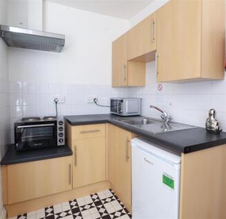 Bedsit 6, KItchen.jpg