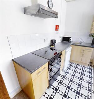 Bedsit Seven, Kitchen.jpg