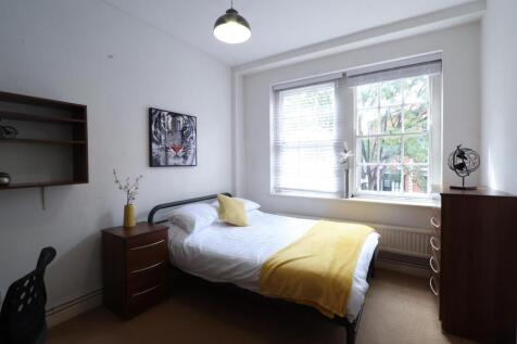 Flat 3, room 3 (2).jpg