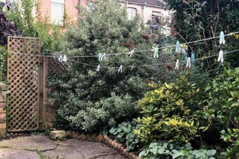 30 dongola garden.jpg