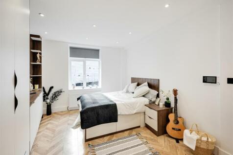 YEL Room Pic 3.jpg