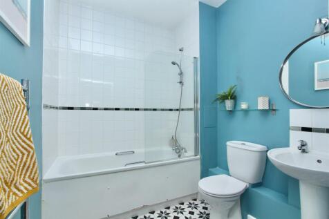 Selcraig House, N16