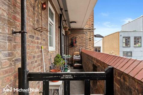 Millington House, N16