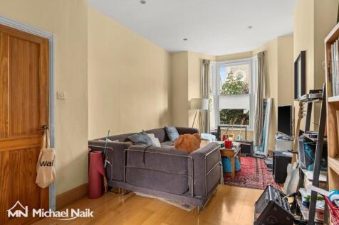 Barretts Grove, N16