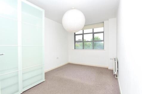 Somerford Grove, N16