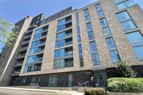 Sandpiper Building , N4
