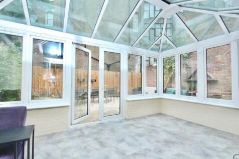 Pegasus Close, N16