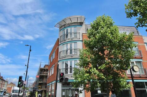 Coliseum , N8