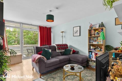 Arbor Court, N16