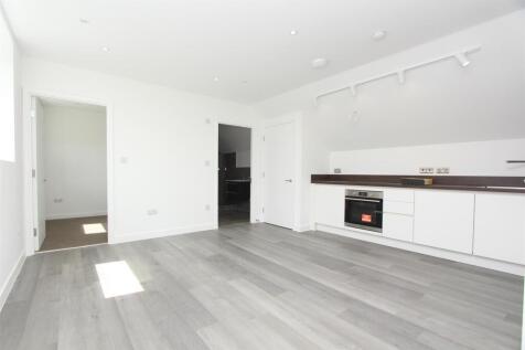 Brooke Road, N16