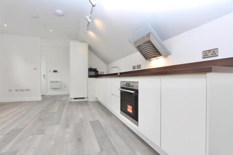 Brooke Road, N16