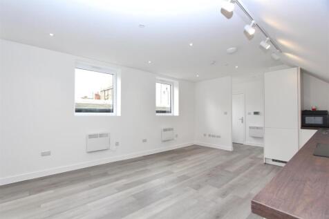 Brooke Road, N16