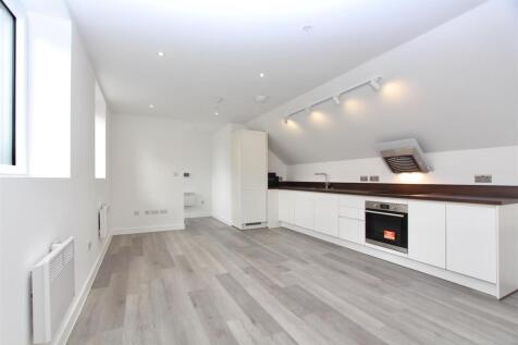 Brooke Road, N16