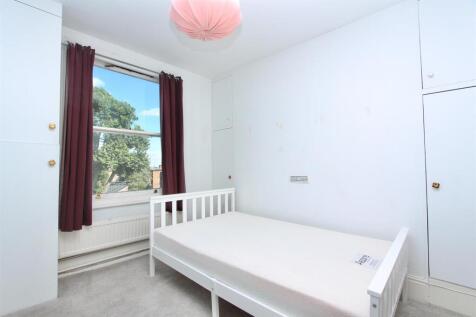 Bedford Court, N16