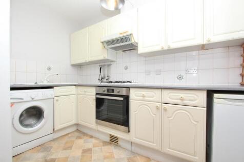 Cazenove Road, N16
