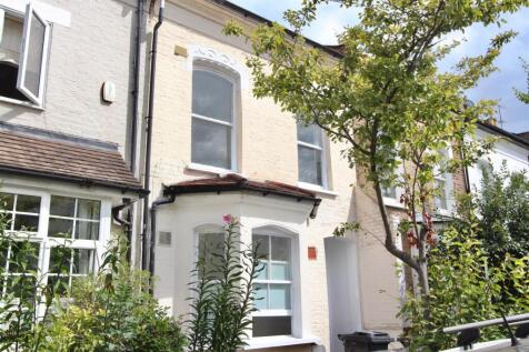 Dynevor Road, N16