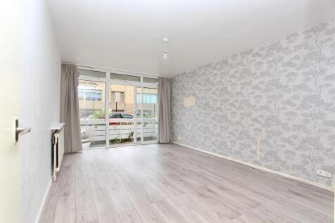 Arbor Court, N16