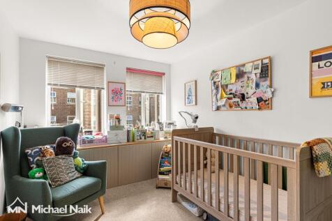 Flanders House, N16