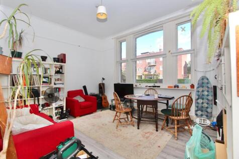 Amhurst Road, N16