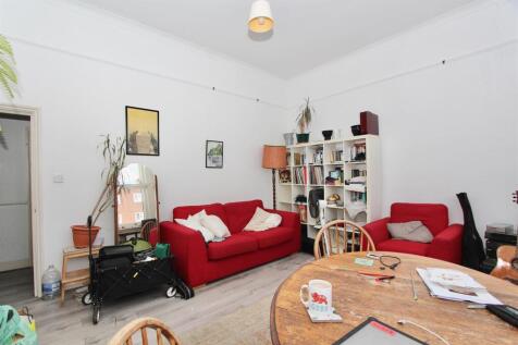 Amhurst Road, N16