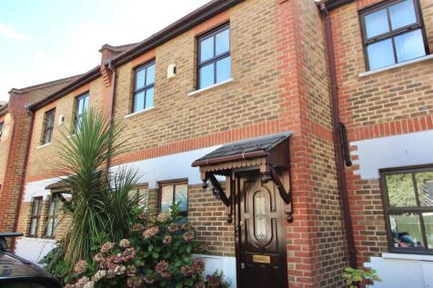 Pegasus Close, N16