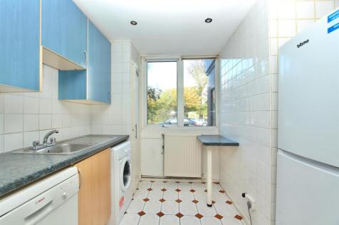 White Hart Lane, N22