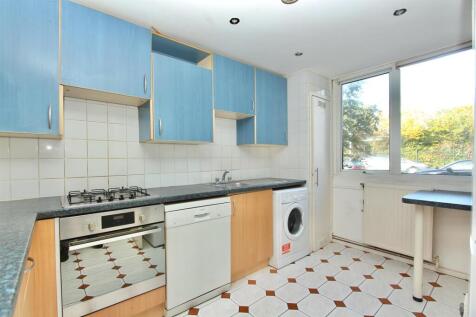 White Hart Lane, N22