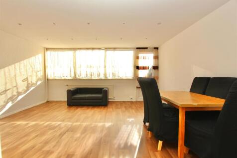 White Hart Lane, N22