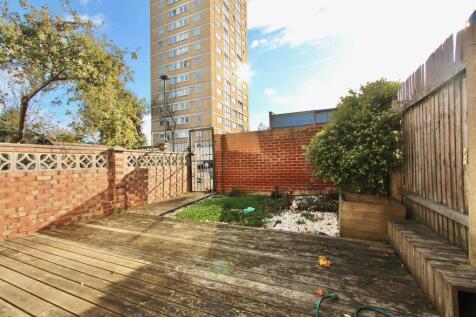 White Hart Lane, N22