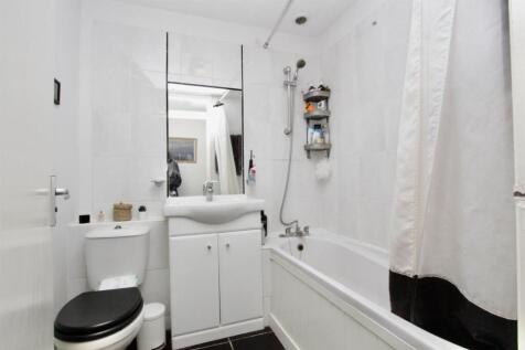Beaminster Court, N15