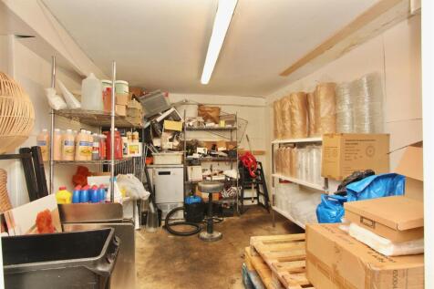 Stoke Newington Church Street, N16