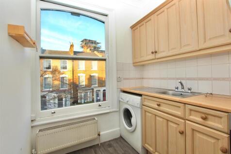 Alvington Crescent, E8